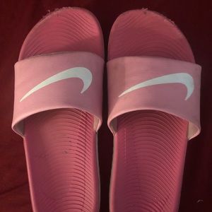 Pink nike slides